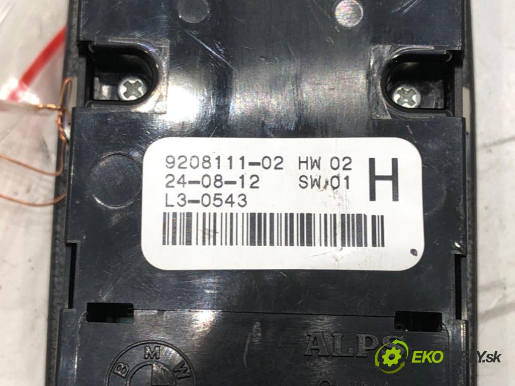 BMW 3 Touring (F31) 2012 - 2019    320 d 135 kW [184 KM] olej napędowy 2012 - 2016  Prepínač okien 9208111 (Prepínače, spínače, tlačidlá a ovládače kúrenia)