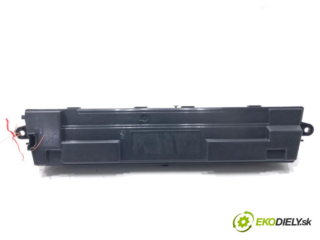 BMW 3 Touring (F31) 2012 - 2019    320 d 135 kW [184 KM] olej napędowy 2012 - 2016  Panel ovládania kúrenia  (Prepínače, spínače, tlačidlá a ovládače kúrenia)