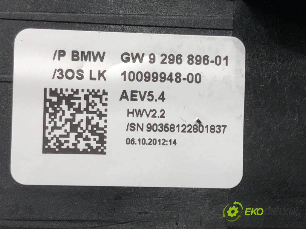 BMW 3 Touring (F31) 2012 - 2019    320 d 135 kW [184 KM] olej napędowy 2012 - 2016  Kulisa 9296896 (Rýchlostné páky / kulisy)