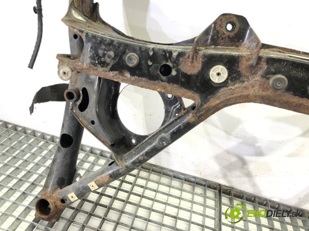 BMW 3 Touring (F31) 2012 - 2019    320 d 135 kW [184 KM] olej napędowy 2012 - 2016  výztuha pod motor  (Výztuhy přední)