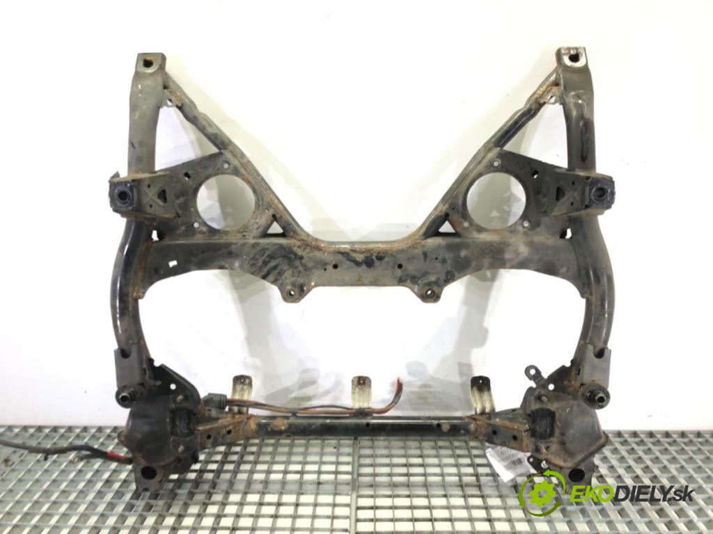 BMW 3 Touring (F31) 2012 - 2019    320 d 135 kW [184 KM] olej napędowy 2012 - 2016  výztuha pod motor  (Výztuhy přední)