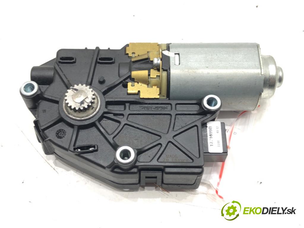 BMW 3 Touring (F31) 2012 - 2019    320 d 135 kW [184 KM] olej napędowy 2012 - 2016  motorek střešního okna 7316536 (Motorky ovládání střešního okna)