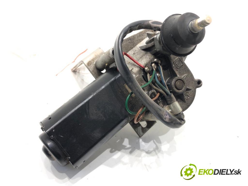 MICROCAR VIRGO 1999 - 2004    ---  motor stěračů přední část 