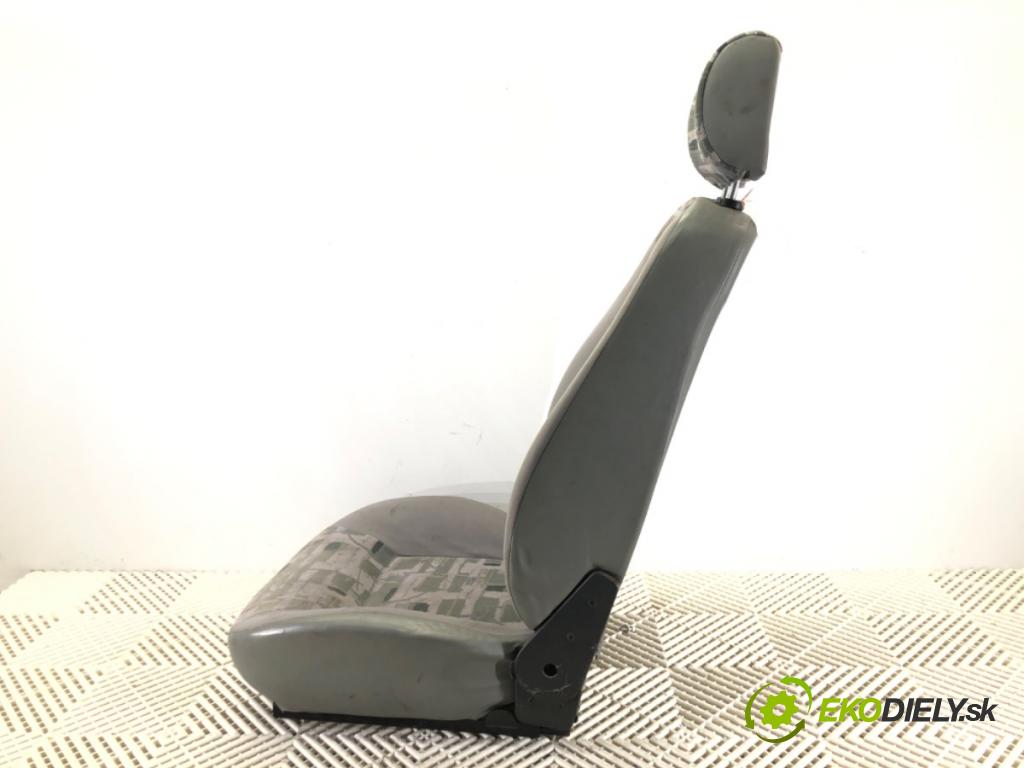 MICROCAR VIRGO 1999 - 2004    ---  Sedadlo pravy predný