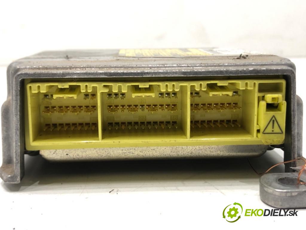 TOYOTA COROLLA (_E12_) 2001 - 2007    1.6 VVT-i (ZZE121_) 81 kW [110 KM] benzyna 2002 - 2006  senzor airbag 89170-02260 (Snímače)