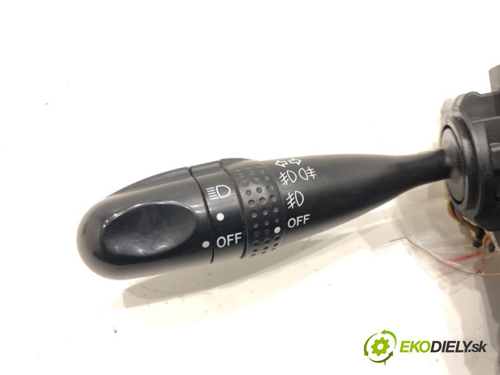 TOYOTA COROLLA (_E12_) 2001 - 2007    1.6 VVT-i (ZZE121_) 81 kW [110 KM] benzyna 2002 - 2006  Prepínač smeroviek 02190-173712 (Prepínače, spínače, tlačidlá a ovládače kúrenia)