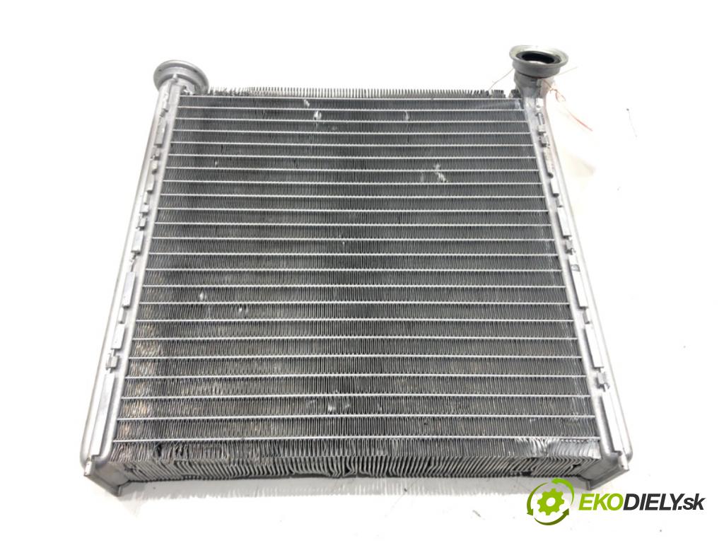 VW T-ROC (A11) 2017 - 2022    1.5 TSI 4motion 110 kW [150 KM] benzyna 2018 - 2022  topné těleso radiátor topení 5Q0819031B (Radiátory topení)