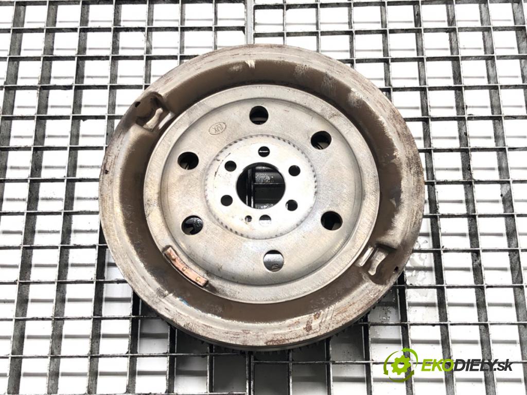 VW T-ROC (A11) 2017 - 2022    1.5 TSI 4motion 110 kW [150 KM] benzyna 2018 - 2022  Spojková sada (bez ložiska) 04E105266K (Kompletné sady (bez ložiska))