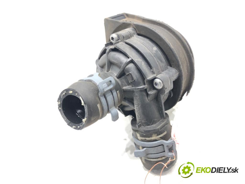 VW T-ROC (A11) 2017 - 2022    1.5 TSI 4motion 110 kW [150 KM] benzyna 2018 - 2022  DALŠÍ: pumpa vody 0392023406 (Vodní pumpy)