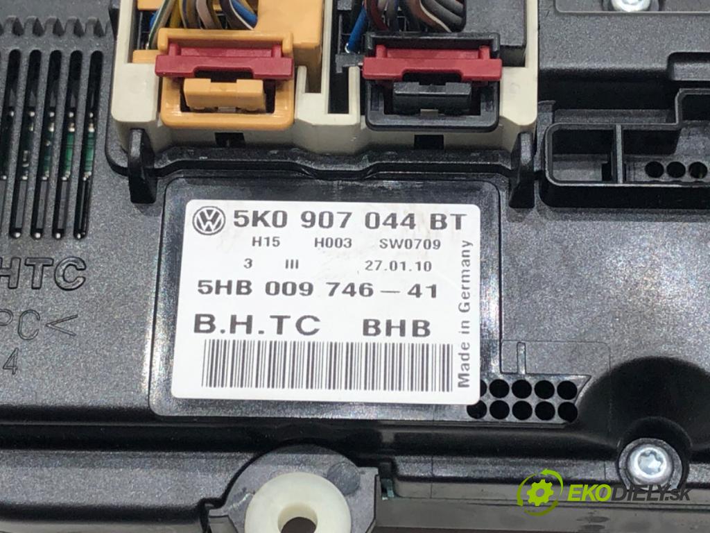 VW PASSAT CC B6 (357) 2008 - 2012    1.8 TSI 118 kW [160 KM] benzyna 2008 - 2012  Panel ovládania kúrenia 5K0907044BT (Prepínače, spínače, tlačidlá a ovládače kúrenia)
