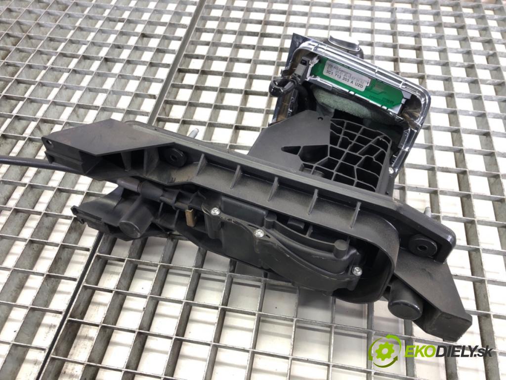 VW PASSAT CC B6 (357) 2008 - 2012    1.8 TSI 118 kW [160 KM] benzyna 2008 - 2012  Kulisa 3C1713025AA (Rýchlostné páky / kulisy)