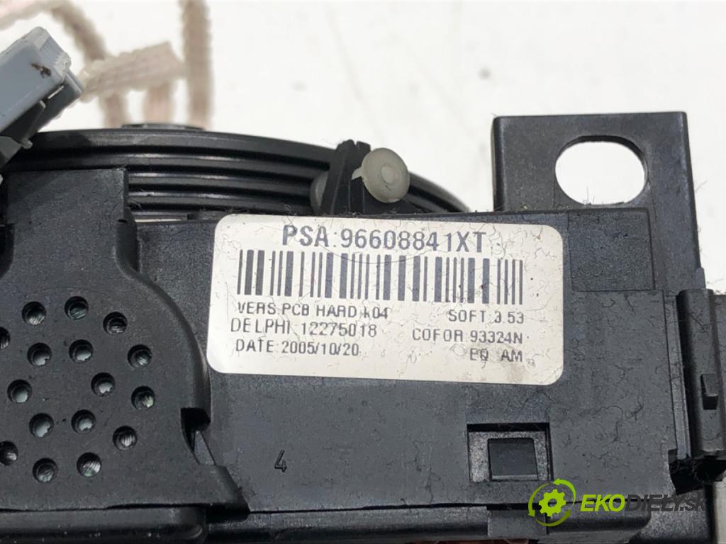 CITROEN C3 I (FC_, FN_) 2002 - 2022    1.1 i 44 kW [60 KM] benzyna 2002 - 2022  Prepínač kombinovaný 96608841XT (Prepínače, spínače, tlačidlá a ovládače kúrenia)
