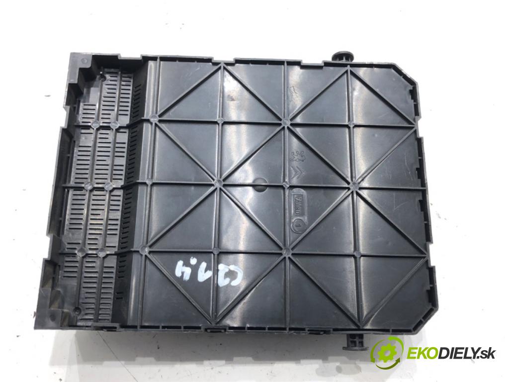 CITROEN C3 I (FC_, FN_) 2002 - 2022    1.1 i 44 kW [60 KM] benzyna 2002 - 2022  modul BSI 9659285680 (Pojistkové skříňky)