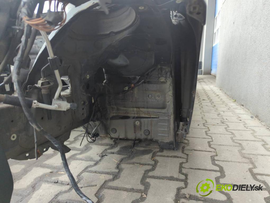 BMW 3 Touring (F31) 2012 - 2019    320 d 135 kW [184 KM] olej napędowy 2012 - 2016  KAROSERIA ČTVRŤÁK blatník zadní část levý pravý práh střecha