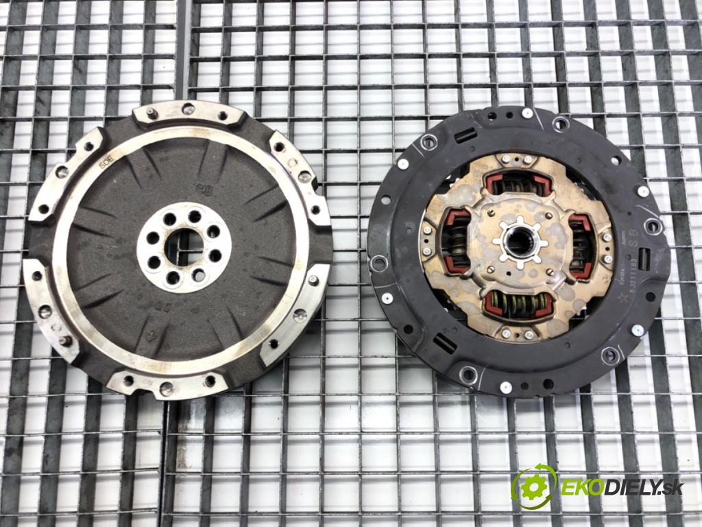 TOYOTA AURIS Kombi (_E18_) 2013 - 2018    1.8 Hybrid (ZWE186_) 73 kW [99 KM] Hybryda silnik benzynowy / elektryczny 2013 - 2018  Spojková sada (bez ložiska) 5J211163 (Kompletné sady (bez ložiska))