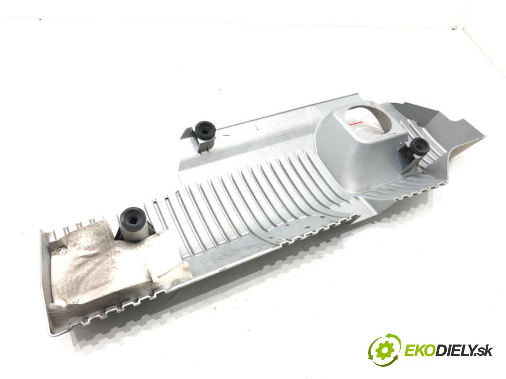 TOYOTA AURIS Kombi (_E18_) 2013 - 2018    1.8 Hybrid (ZWE186_) 73 kW [99 KM] Hybryda silnik benzynowy / elektryczny 2013 - 2018  kryt motora 11212-37090 (Kryty motora)