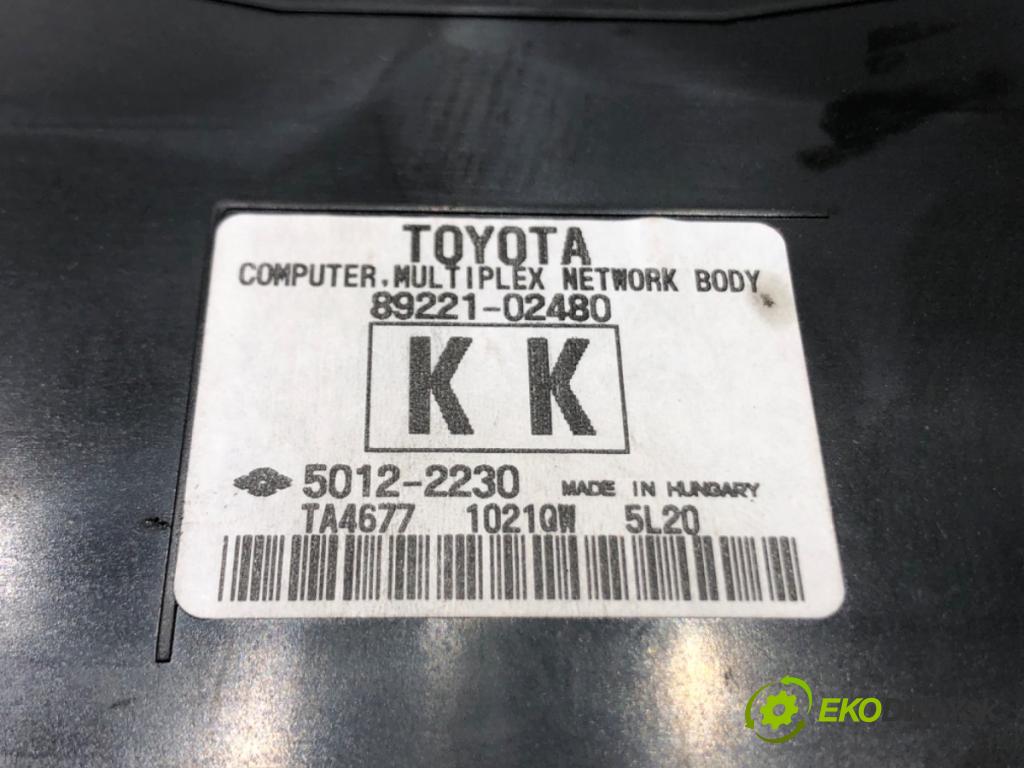 TOYOTA AURIS Kombi (_E18_) 2013 - 2018    1.8 Hybrid (ZWE186_) 73 kW [99 KM] Hybryda silnik benzynowy / elektryczny 2013 - 2018  modul BSI 82730-12X70A (Pojistkové skříňky)