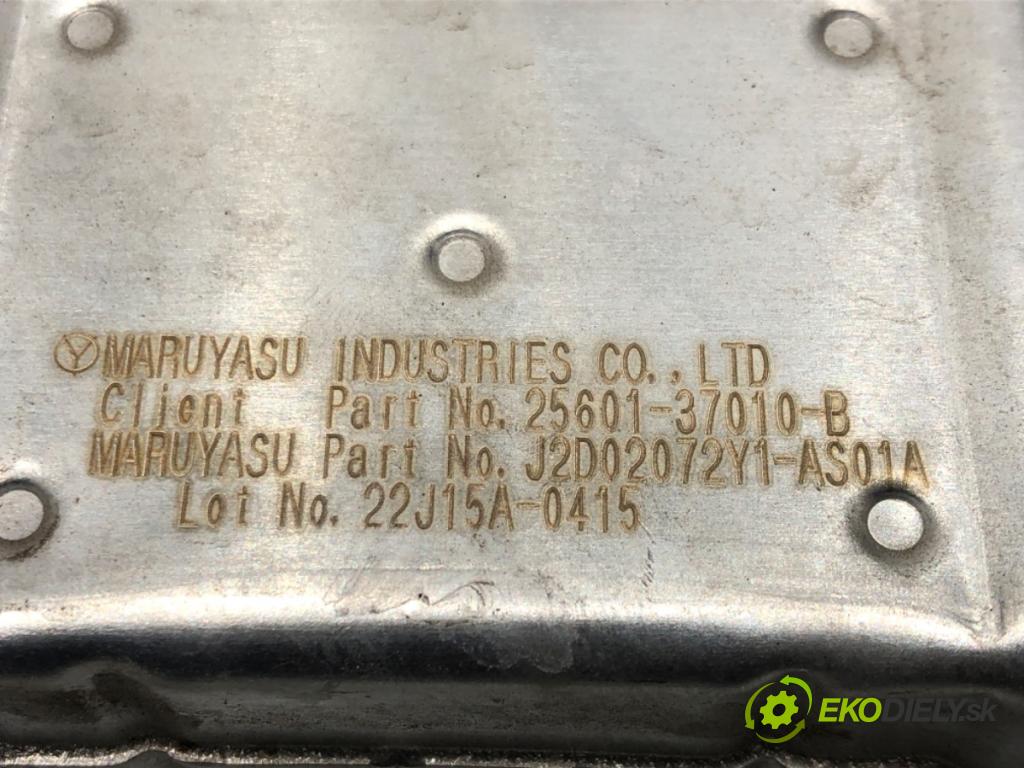 TOYOTA AURIS Kombi (_E18_) 2013 - 2018    1.8 Hybrid (ZWE186_) 73 kW [99 KM] Hybryda silnik benzynowy / elektryczny 2013 - 2018  Chladič EGR 25601-37010