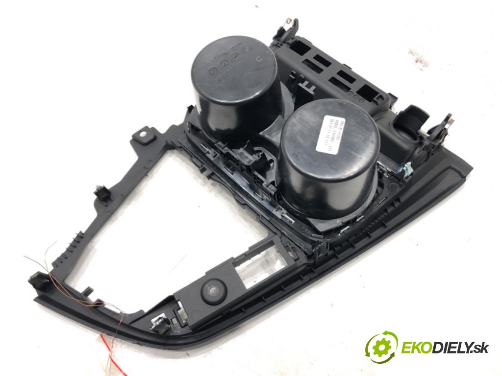 BMW 3 Touring (F31) 2012 - 2019    320 d 135 kW [184 KM] olej napędowy 2012 - 2016  Držiak na nápoje 9218925 (Úchyty, držiaky na nápoje)