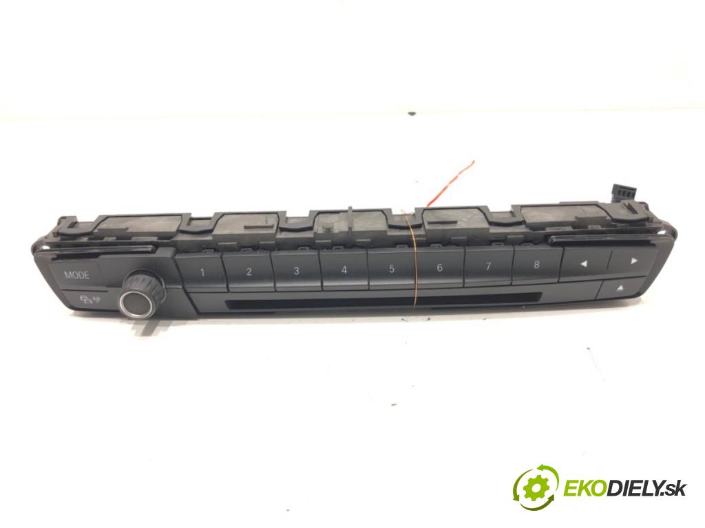 BMW 3 Touring (F31) 2012 - 2019    320 d 135 kW [184 KM] olej napędowy 2012 - 2016  Panel ovládania radia E1062000D03 (Prepínače, spínače, tlačidlá a ovládače kúrenia)