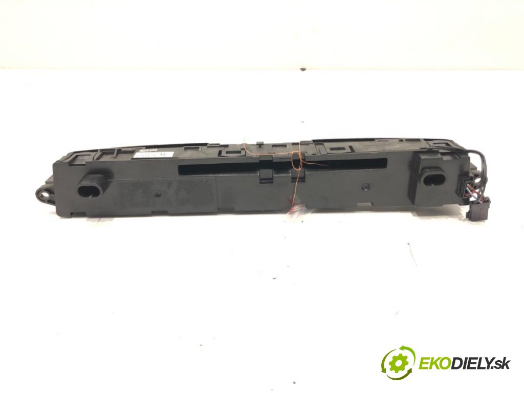 BMW 3 Touring (F31) 2012 - 2019    320 d 135 kW [184 KM] olej napędowy 2012 - 2016  Panel ovládania radia E1062000D03 (Prepínače, spínače, tlačidlá a ovládače kúrenia)