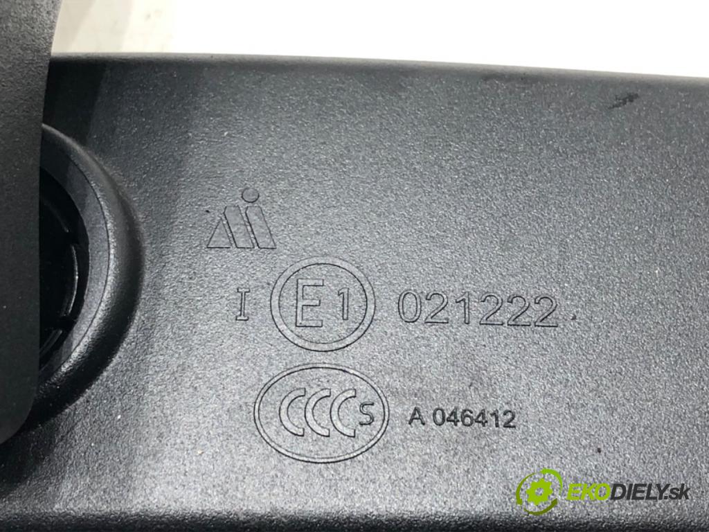 BMW 3 Touring (F31) 2012 - 2019    320 d 135 kW [184 KM] olej napędowy 2012 - 2016  zpětné zrcátko vnitřní  (Světla vnitřní)