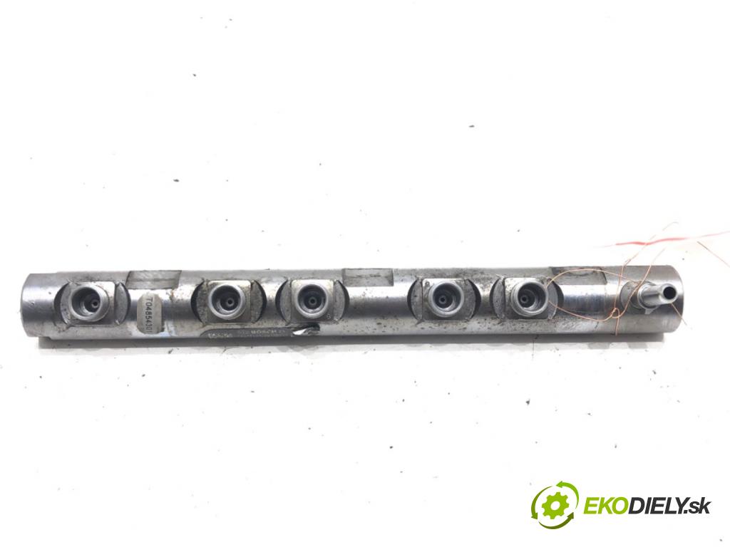 BMW 3 Touring (F31) 2012 - 2019    320 d 135 kW [184 KM] olej napędowy 2012 - 2016  Lišta vstrekovacia 7809128 (Vstrekovacie lišty)