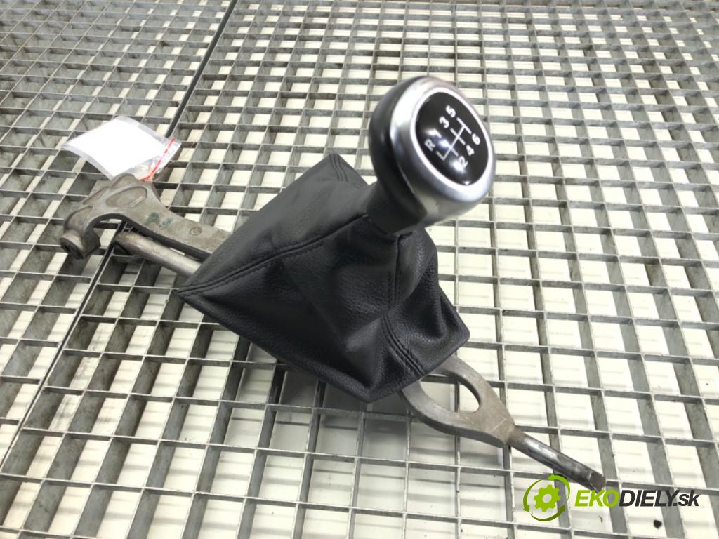 BMW 3 Touring (F31) 2012 - 2019    320 d 135 kW [184 KM] olej napędowy 2012 - 2016  Kulisa 7602036 (Rýchlostné páky / kulisy)