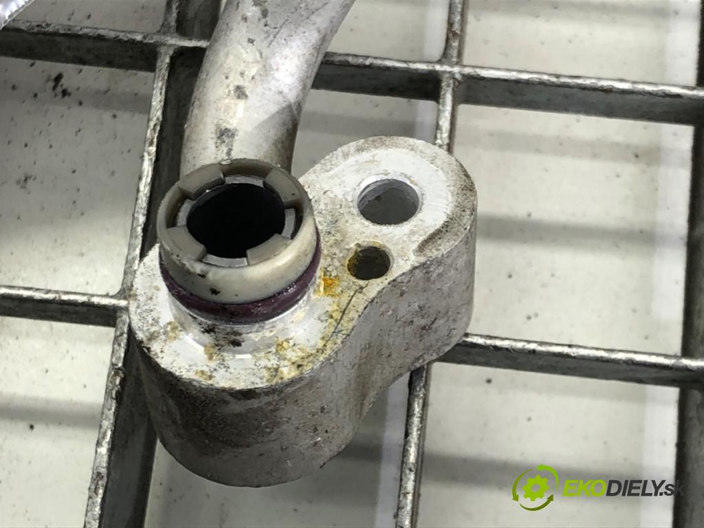 BMW 3 Touring (F31) 2012 - 2019    320 d 135 kW [184 KM] olej napędowy 2012 - 2016  rúrka klimatizácie 9212082 (Rúrky klimatizácie)