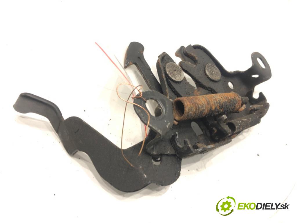 NISSAN QASHQAI / QASHQAI +2 I (J10, NJ10, JJ10E) 2006 - 2014    2.0 104 kW [141 KM] benzyna 2007 - 2013  zámok kapoty přední část