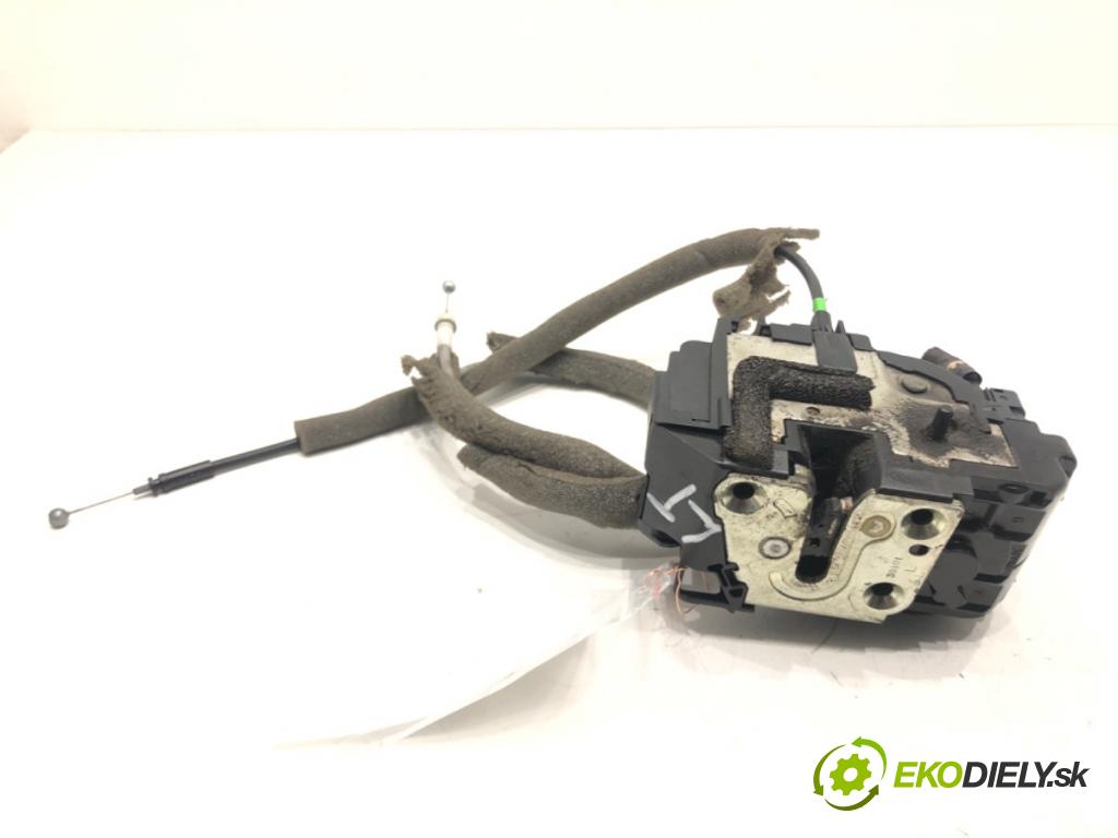 NISSAN QASHQAI / QASHQAI +2 I (J10, NJ10, JJ10E) 2006 - 2014    2.0 104 kW [141 KM] benzyna 2007 - 2013  zámok dveře levý zadní část 