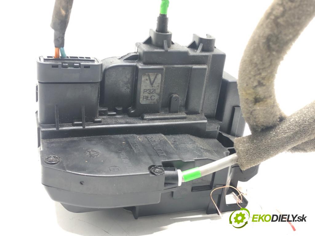 NISSAN QASHQAI / QASHQAI +2 I (J10, NJ10, JJ10E) 2006 - 2014    2.0 104 kW [141 KM] benzyna 2007 - 2013  zámok dveře levý zadní část