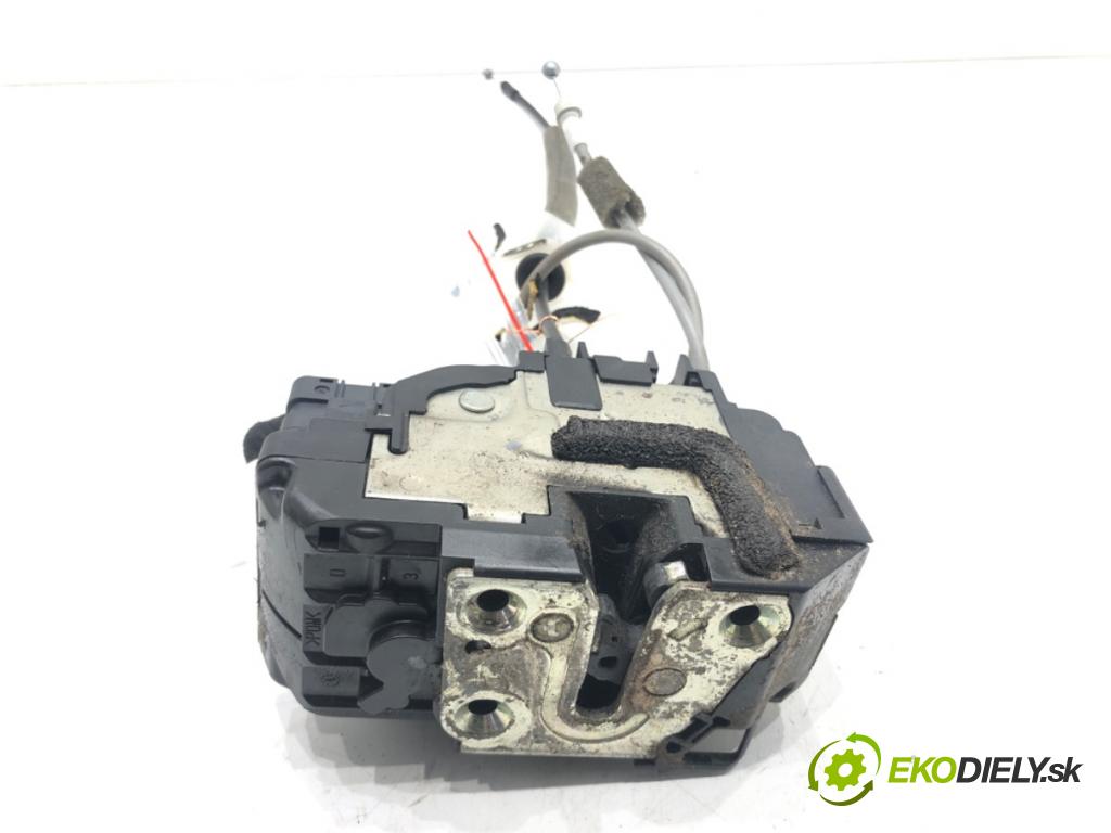 NISSAN QASHQAI / QASHQAI +2 I (J10, NJ10, JJ10E) 2006 - 2014    2.0 104 kW [141 KM] benzyna 2007 - 2013  zámok dveře pravý přední část 