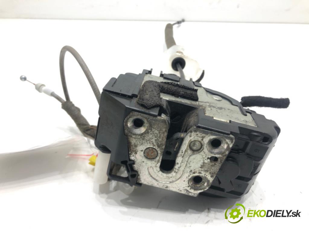 NISSAN QASHQAI / QASHQAI +2 I (J10, NJ10, JJ10E) 2006 - 2014    2.0 104 kW [141 KM] benzyna 2007 - 2013  zámok dveře levý přední část 