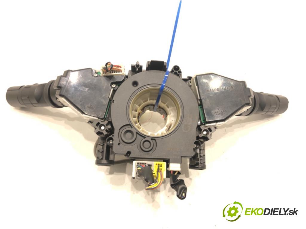 NISSAN QASHQAI / QASHQAI +2 I (J10, NJ10, JJ10E) 2006 - 2014    2.0 104 kW [141 KM] benzyna 2007 - 2013  Prepínač kombinovaný 47945JD00A (Prepínače, spínače, tlačidlá a ovládače kúrenia)
