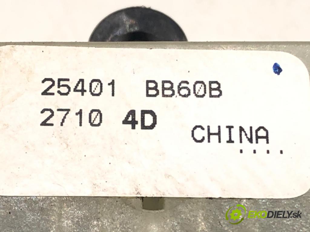 NISSAN QASHQAI / QASHQAI +2 I (J10, NJ10, JJ10E) 2006 - 2014    2.0 104 kW [141 KM] benzyna 2007 - 2013  Prepínač okien 25401BB60B (Prepínače, spínače, tlačidlá a ovládače kúrenia)