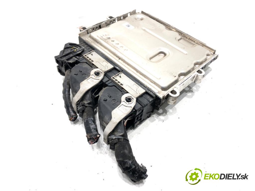 DACIA DUSTER (HM_) 2017 - 2022    1.5 dCi 115 (HMAD) 85 kW [116 KM] olej napędowy 2017 - 2022  riadiaca jednotka Motor 0281039177 (Riadiace jednotky)