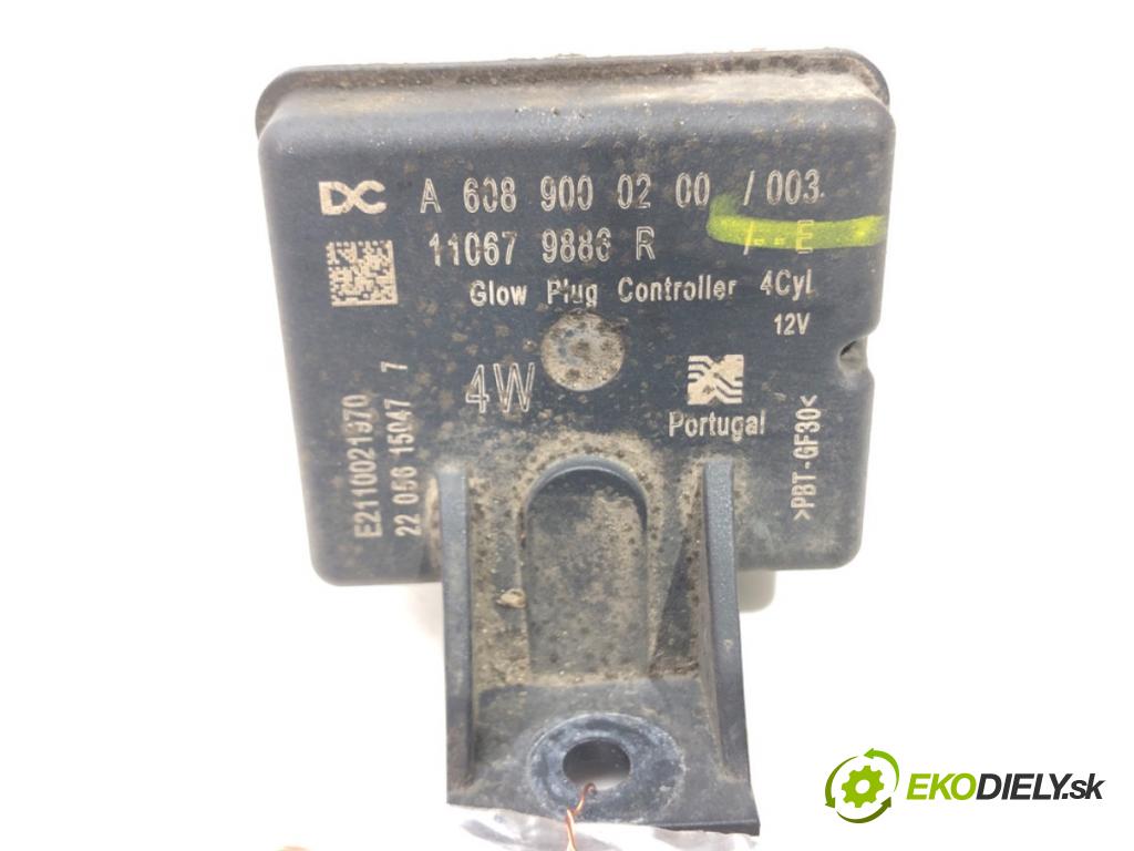 DACIA DUSTER (HM_) 2017 - 2022    1.5 dCi 115 (HMAD) 85 kW [116 KM] olej napędowy 2017 - 2022  relé sviečok žhavenia A60890002 (Relé)