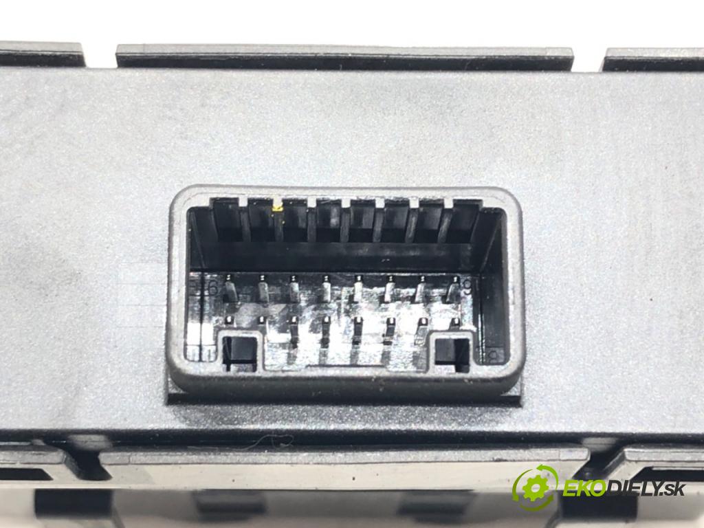 DACIA DUSTER (HM_) 2017 - 2022    1.5 dCi 115 (HMAD) 85 kW [116 KM] olej napędowy 2017 - 2022  Modul Riadiaca jednotka 284Y66LA2A (Ostatné)