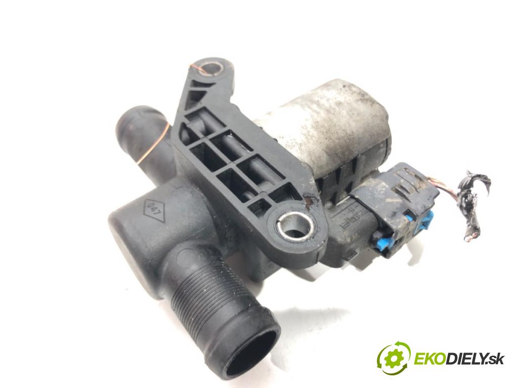 DACIA DUSTER (HM_) 2017 - 2022    1.5 dCi 115 (HMAD) 85 kW [116 KM] olej napędowy 2017 - 2022  pumpa vody 212309316R (Vodní pumpy)