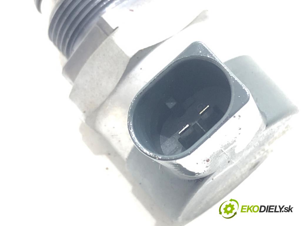 BMW 3 Touring (F31) 2012 - 2019    320 d 135 kW [184 KM] olej napędowy 2012 - 2016  Regulátor tlaku paliva 0281002949 (Ostatné)