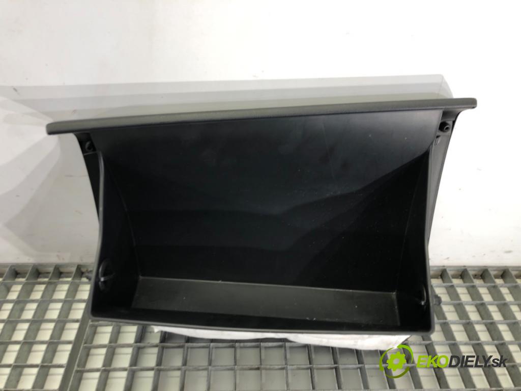 KIA OPTIMA Sportswagon (JF) 2016 - 2022    1.6 CRDi 100 kW [136 KM] olej napędowy 2018 - 2022  Priehradka, kastlík spolujazdca  (Priehradky, kastlíky)