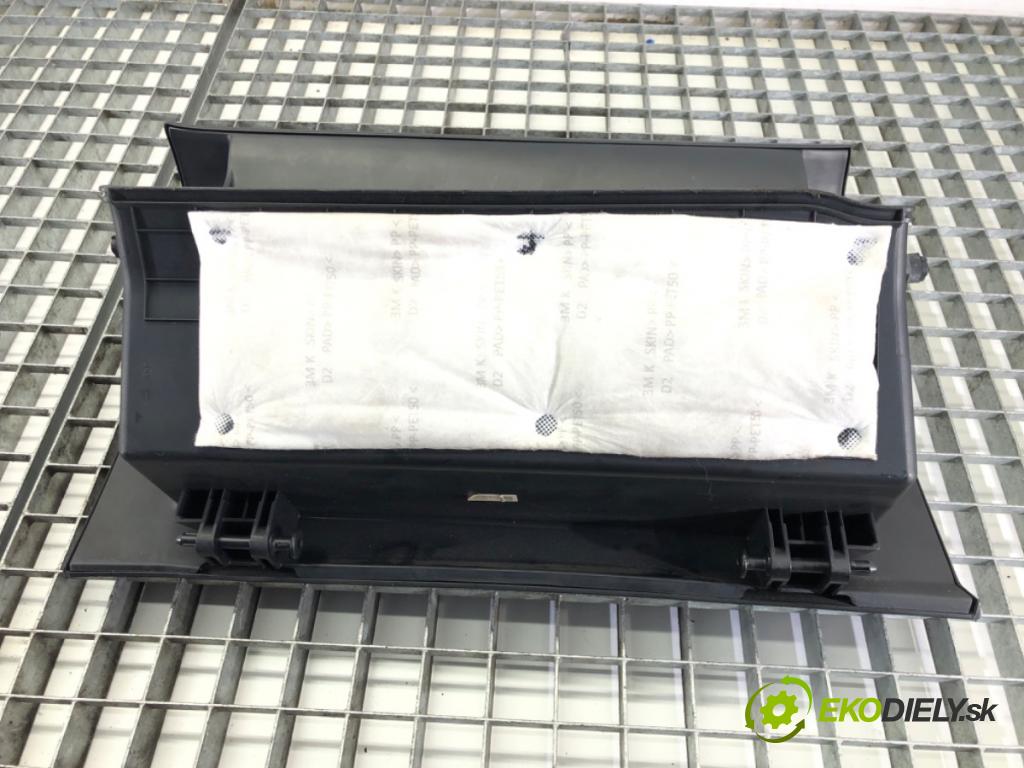 KIA OPTIMA Sportswagon (JF) 2016 - 2022    1.6 CRDi 100 kW [136 KM] olej napędowy 2018 - 2022  Priehradka, kastlík spolujazdca  (Priehradky, kastlíky)