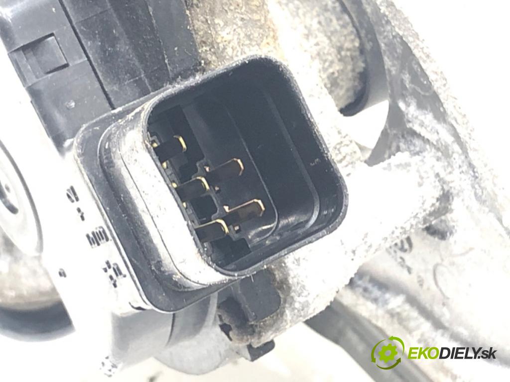 KIA OPTIMA Sportswagon (JF) 2016 - 2022    1.6 CRDi 100 kW [136 KM] olej napędowy 2018 - 2022  Mechanizmus stieračov predný 98100-D4000 (Motorčeky stieračov predné)