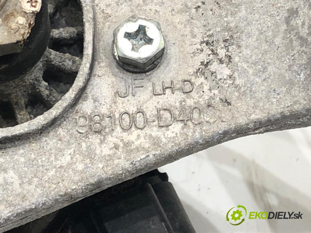 KIA OPTIMA Sportswagon (JF) 2016 - 2022    1.6 CRDi 100 kW [136 KM] olej napędowy 2018 - 2022  Mechanizmus stieračov predný 98100-D4000 (Motorčeky stieračov predné)