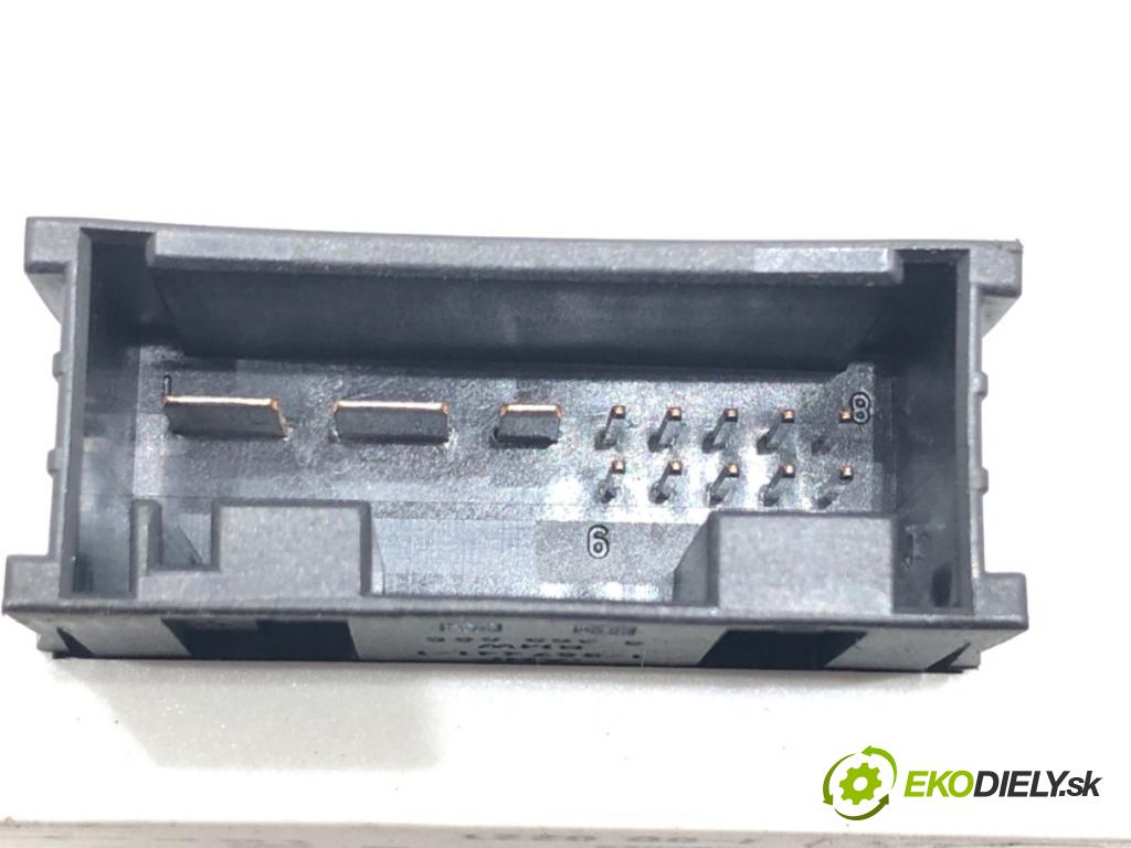 BMW 5 (E39) 1995 - 2003    520 i 110 kW [150 KM] benzyna 1996 - 2003  Modul svetiel 8387449 (Ostatné)