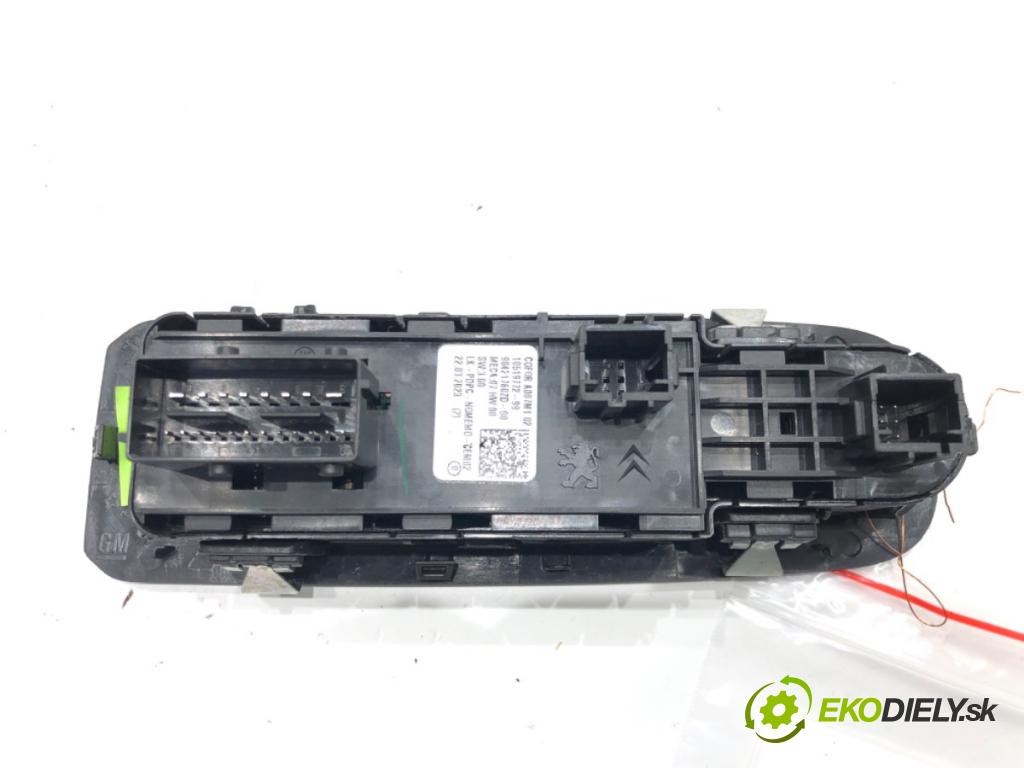 TOYOTA PROACE CITY VERSO nadwozie wielkoprzestrzenne (MPV) 2019 - 2022    1.5 D-4D 130 (BKYMA) 96 kW [131 KM] olej napędowy 2019 - 2022  Prepínač okien 98421760ZD (Prepínače, spínače, tlačidlá a ovládače kúrenia)