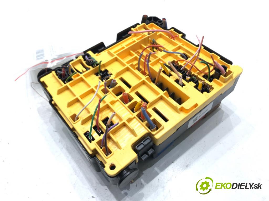 TOYOTA PROACE CITY VERSO nadwozie wielkoprzestrzenne (MPV) 2019 - 2022    1.5 D-4D 130 (BKYMA) 96 kW [131 KM] olej napędowy 2019 - 2022  Modul BSM 9804848580 (Ostatné)