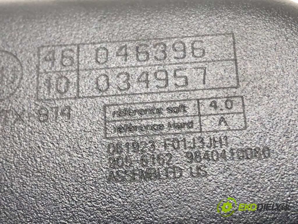 TOYOTA PROACE CITY VERSO nadwozie wielkoprzestrzenne (MPV) 2019 - 2022    1.5 D-4D 130 (BKYMA) 96 kW [131 KM] olej napędowy 2019 - 2022  zpětné zrcátko vnitřní 9840410080 (Světla vnitřní)