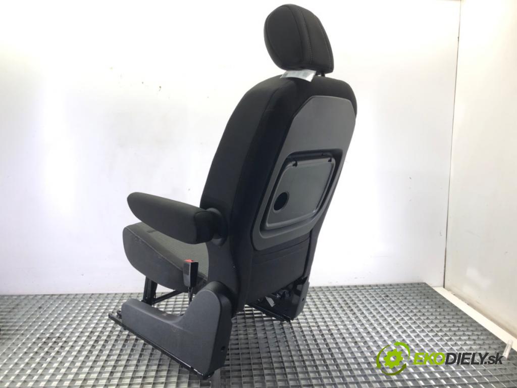 TOYOTA PROACE CITY VERSO nadwozie wielkoprzestrzenne (MPV) 2019 - 2022    1.5 D-4D 130 (BKYMA) 96 kW [131 KM] olej napędowy 2019 - 2022  Sedadlo pravy predný